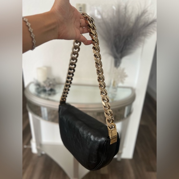 💎AUTHENTIC BURBERRY LEATHER OLYMPIA SHOULDER BAG👜 - Picture 8 of 11